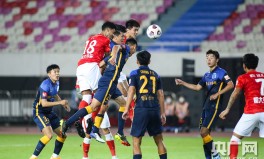 北京菜百黄金价值即日多少一克（2025年04月08日）-今日黄金价值：2025年2月5日的墟市解析与异日走势预测-今日多少？2月2日品牌金店、银行金条及接管价-油价大降072元升最大上涨的油价全降落来