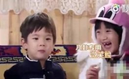 娱乐八卦吃瓜直播姐妹,揭秘娱乐八卦吃瓜姐妹的幕后故事